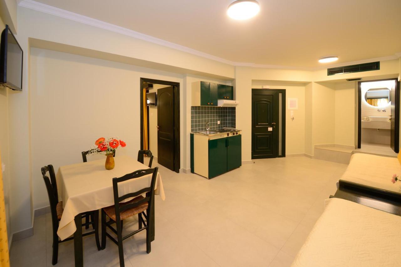 Maria Beach Hotel Kissamos Bagian luar foto