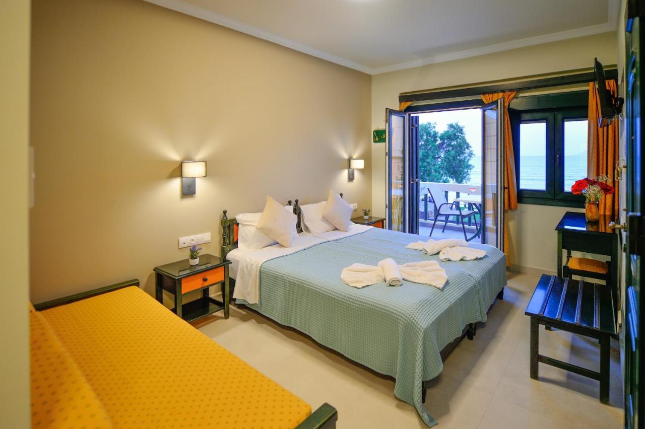 Maria Beach Hotel Kissamos Bagian luar foto