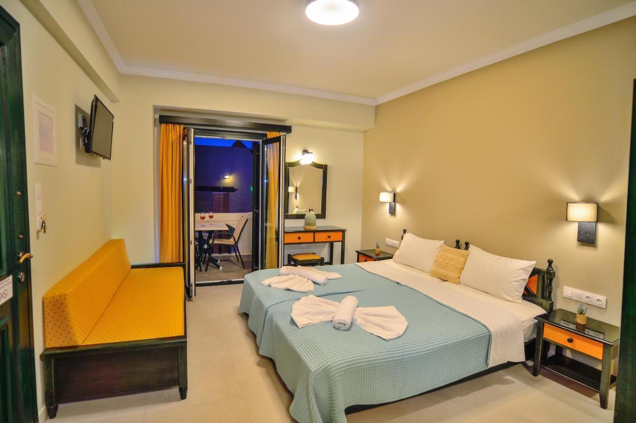 Maria Beach Hotel Kissamos Bagian luar foto