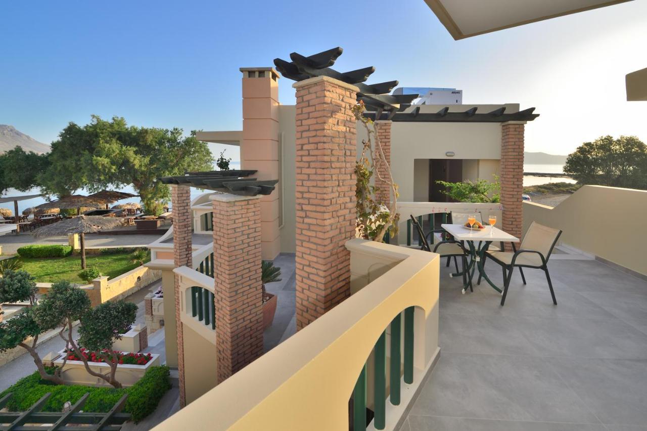 Maria Beach Hotel Kissamos Bagian luar foto