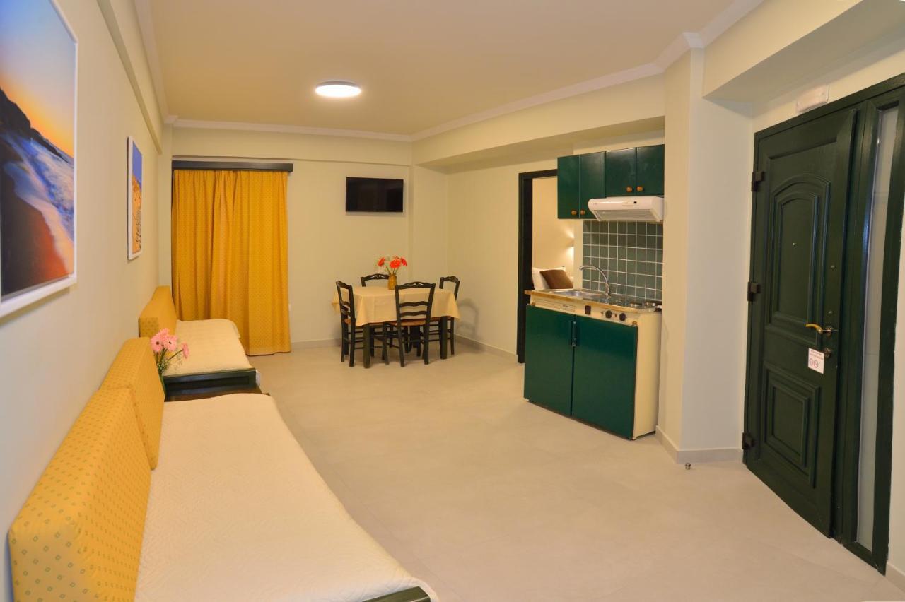 Maria Beach Hotel Kissamos Bagian luar foto